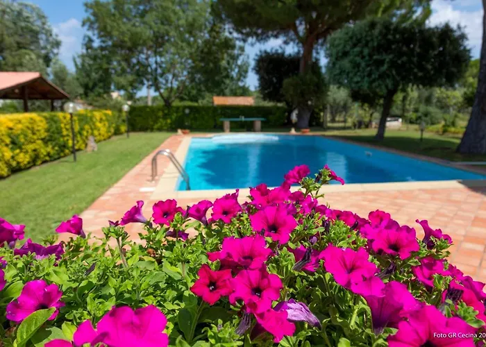 Piccolo Eden アパート